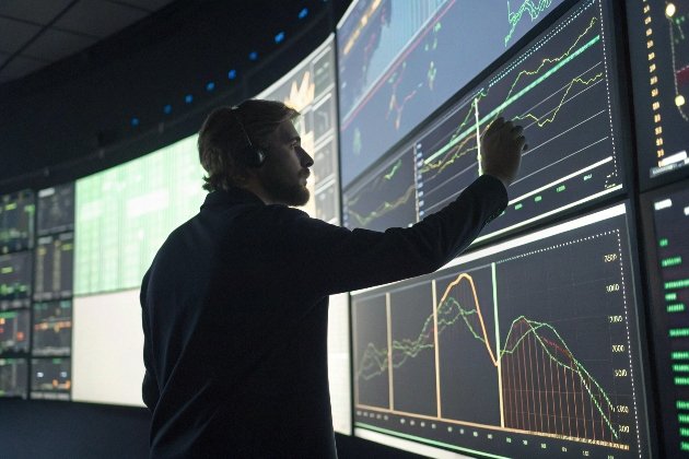 Graphs Analysis Operator analyzing game graphs on large monitor