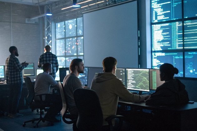 Game develop team monitoring code and data in control center